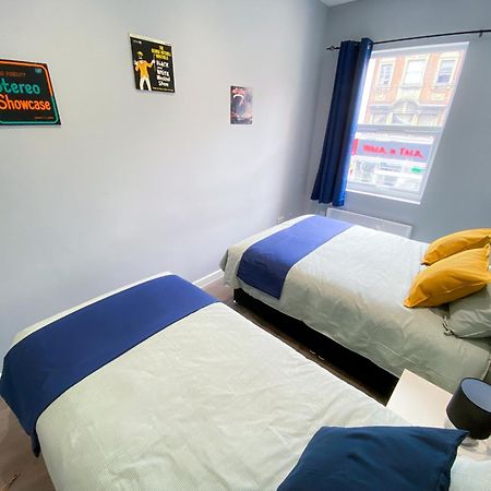 Modern 1 Bedroom Flat In Wood Green لندن المظهر الخارجي الصورة