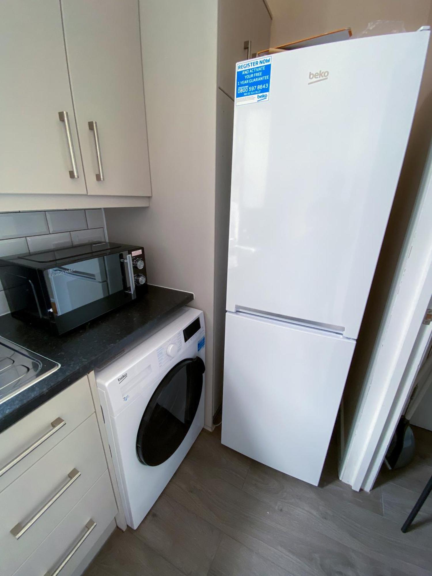 Modern 1 Bedroom Flat In Wood Green لندن المظهر الخارجي الصورة